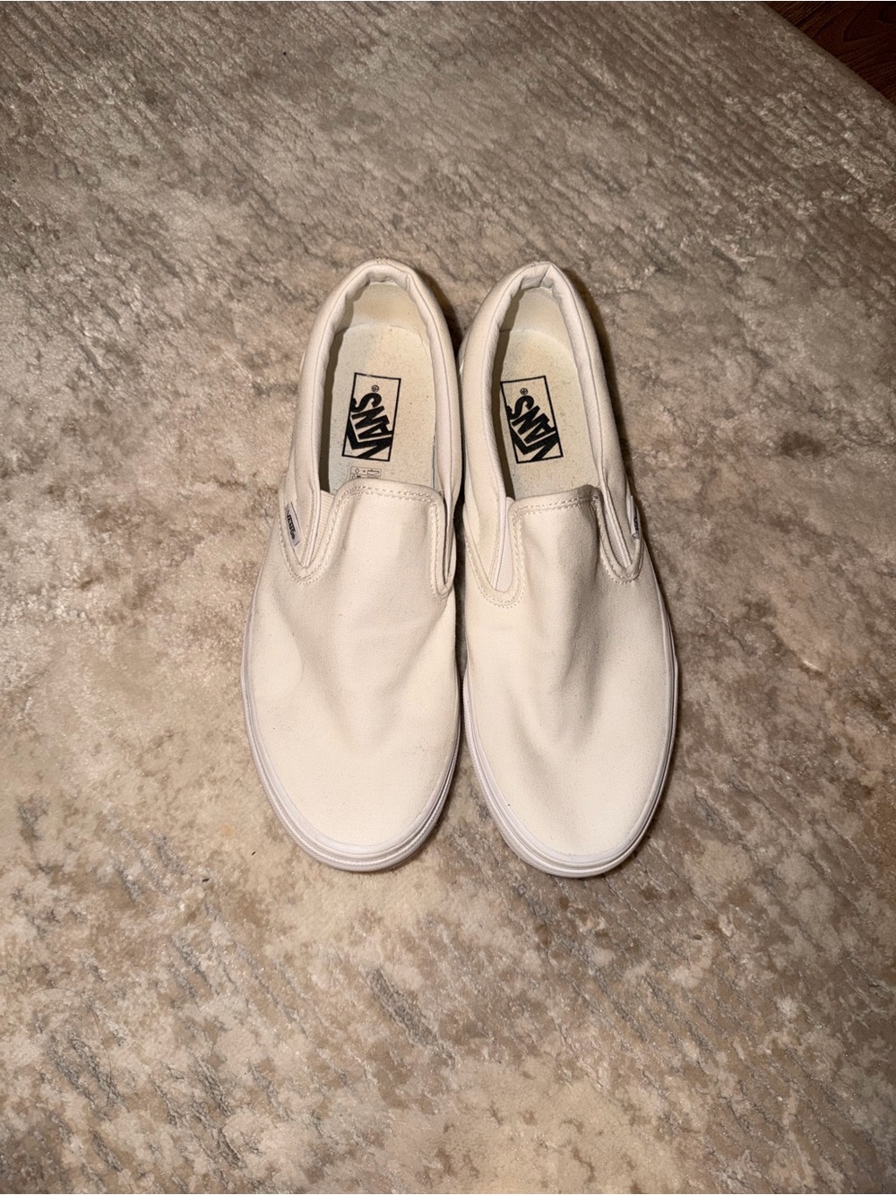 GOOD Vans Classic Slip-On Shoe - Picture 3 of 11